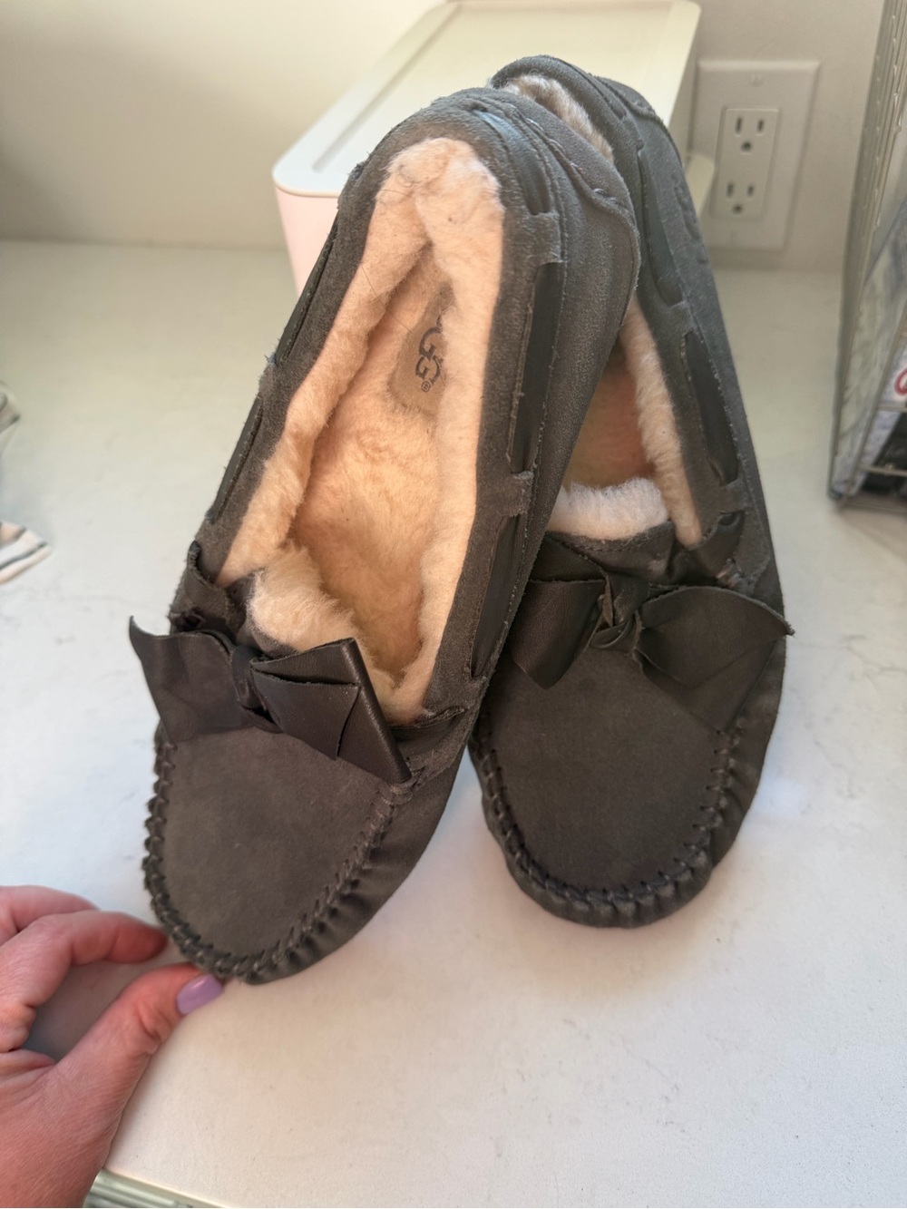 UGG Women's Bow-Accent Moccasin Slippers - Gray
